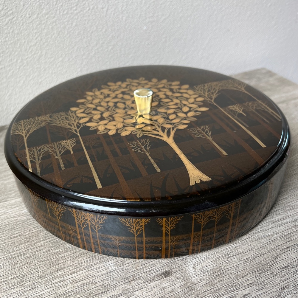 Vintage Mid-Century Tree Of Life Japanese Lacquerware Sectioned Bento Box Sushi
